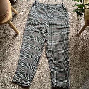 Cute plaid loose pants